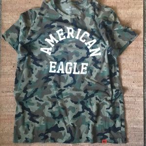 American Eagle camouflage tee